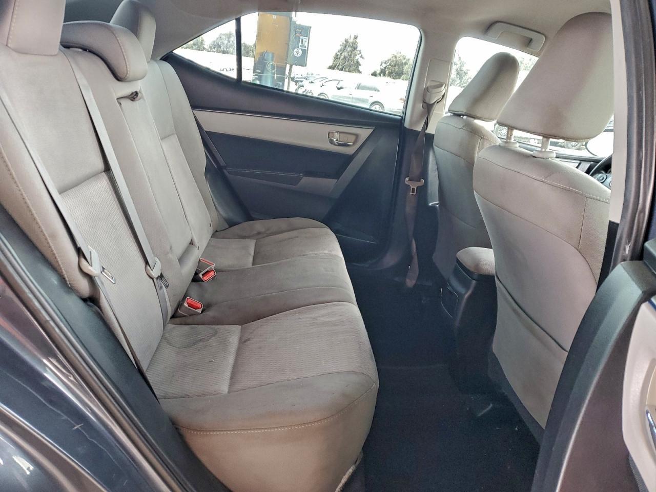2015 TOYOTA COROLLA