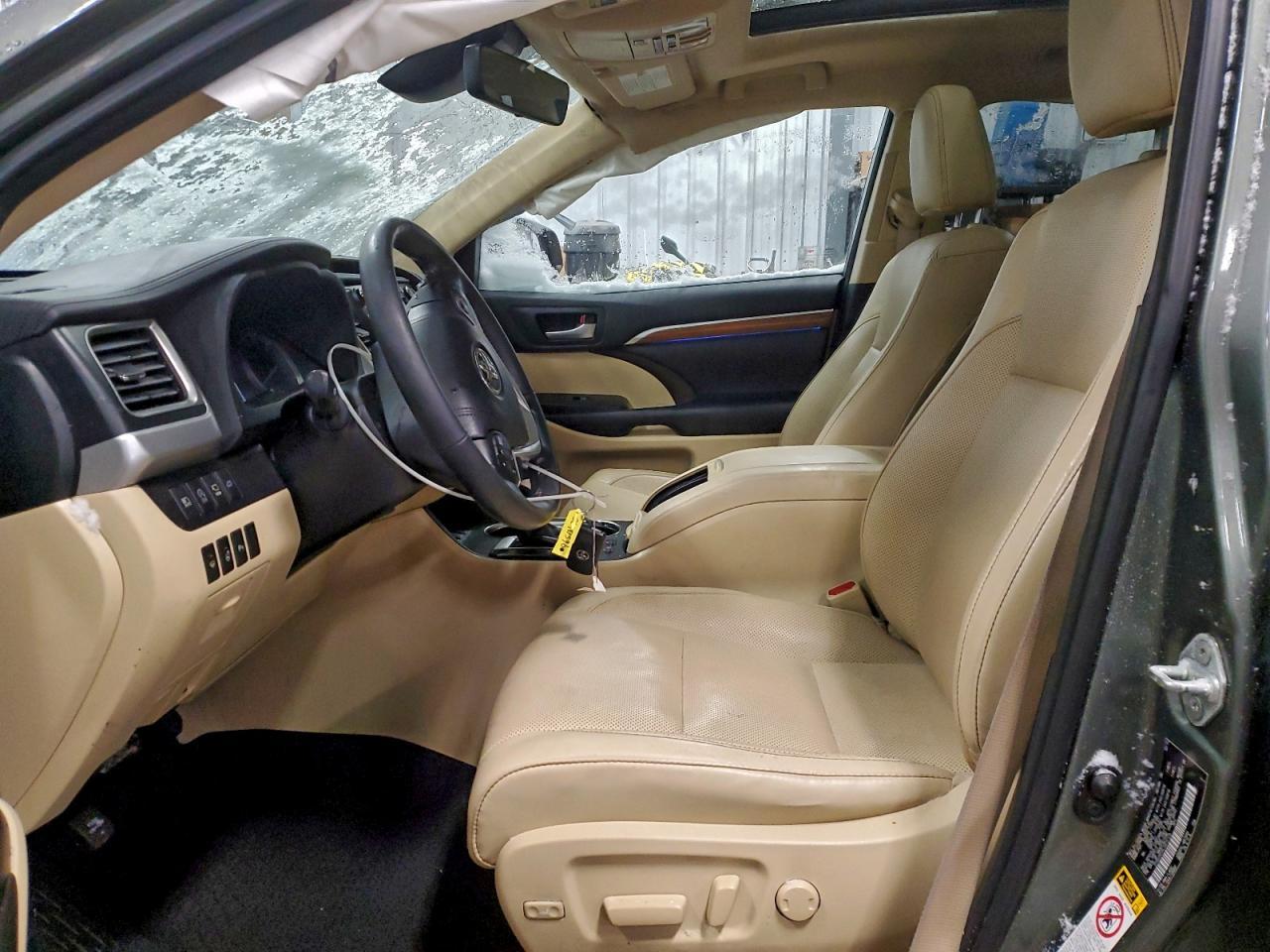 2018 TOYOTA HIGHLANDER