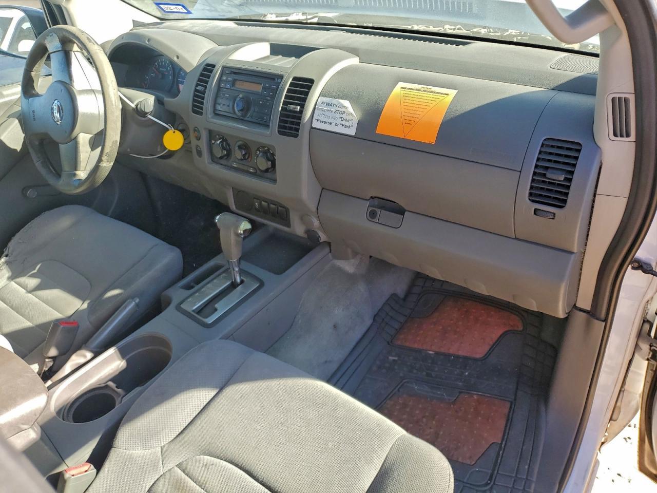 2012 NISSAN Frontier