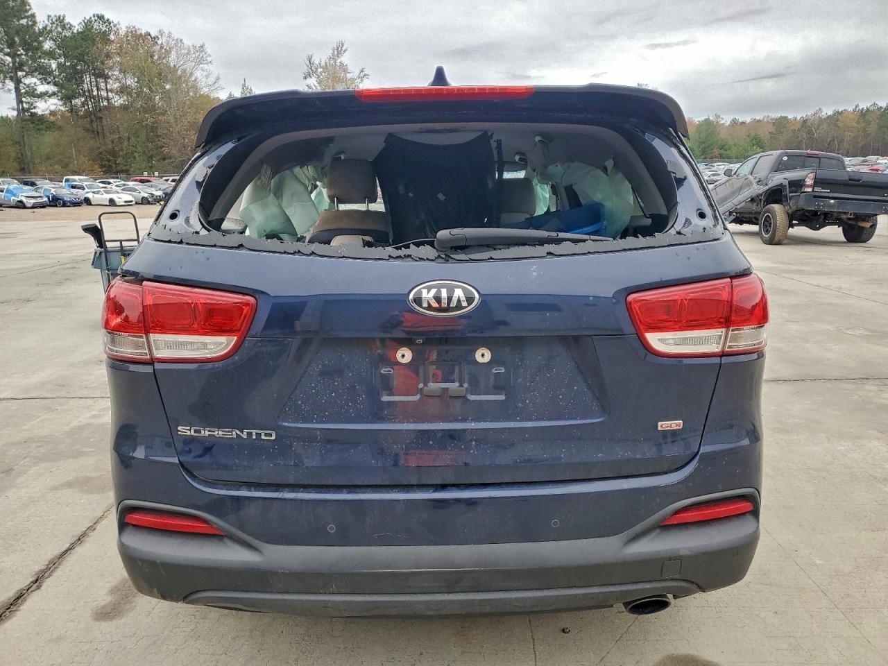 2017 KIA SORENTO