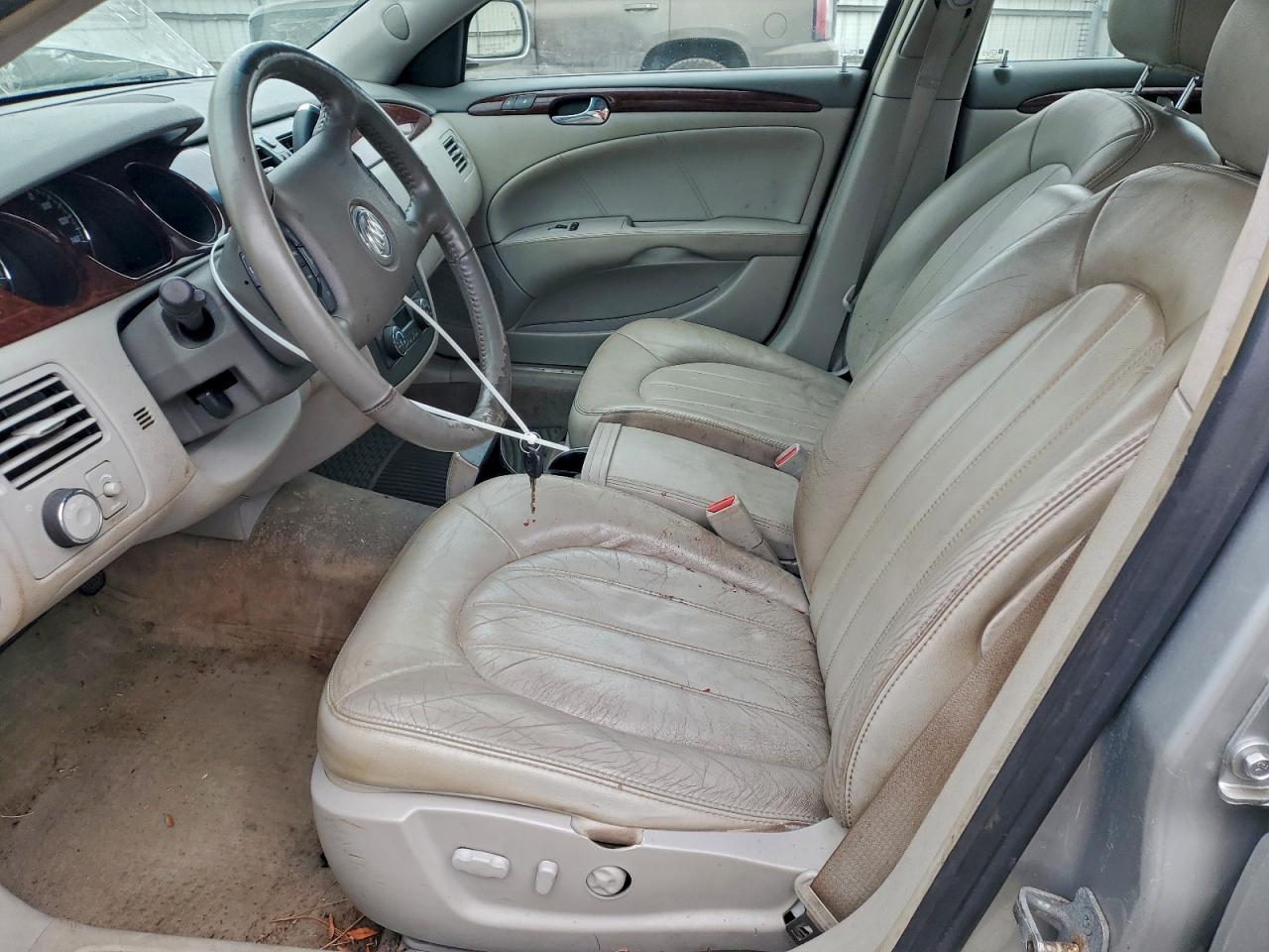 2008 BUICK Lucerne
