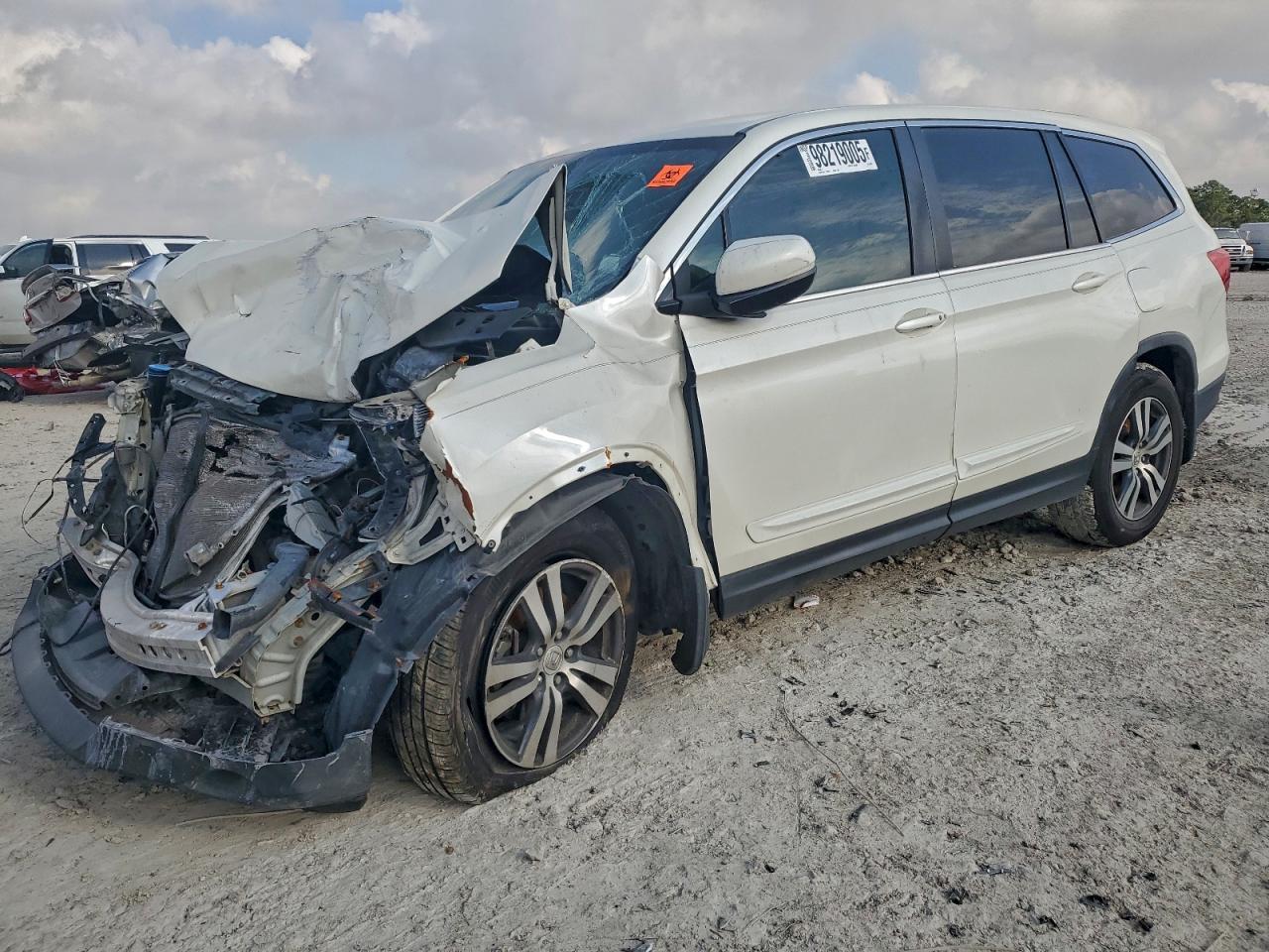 2016 HONDA PILOT