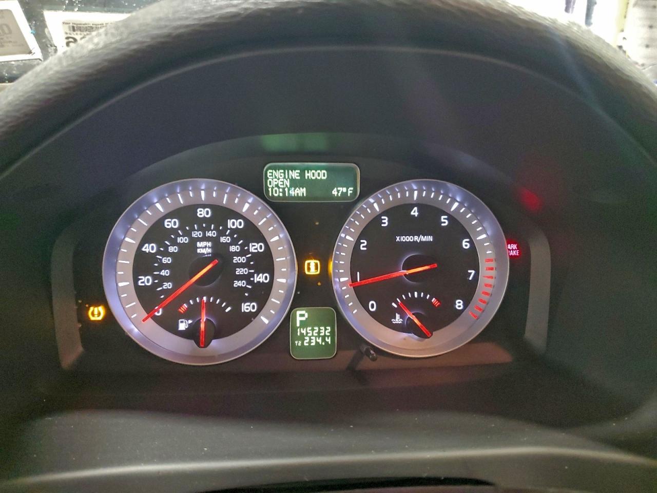 2013 VOLVO C70