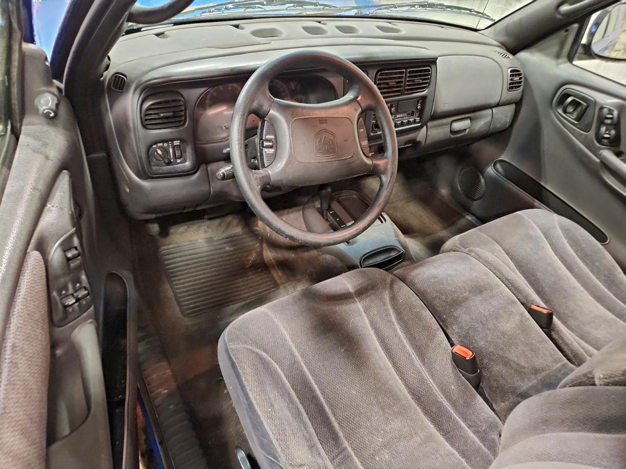 2000 DODGE Dakota