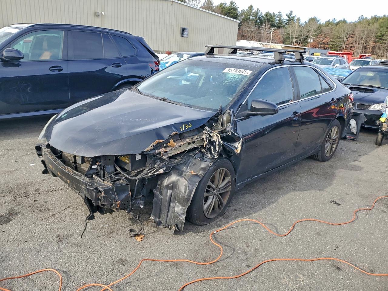 2017 TOYOTA CAMRY