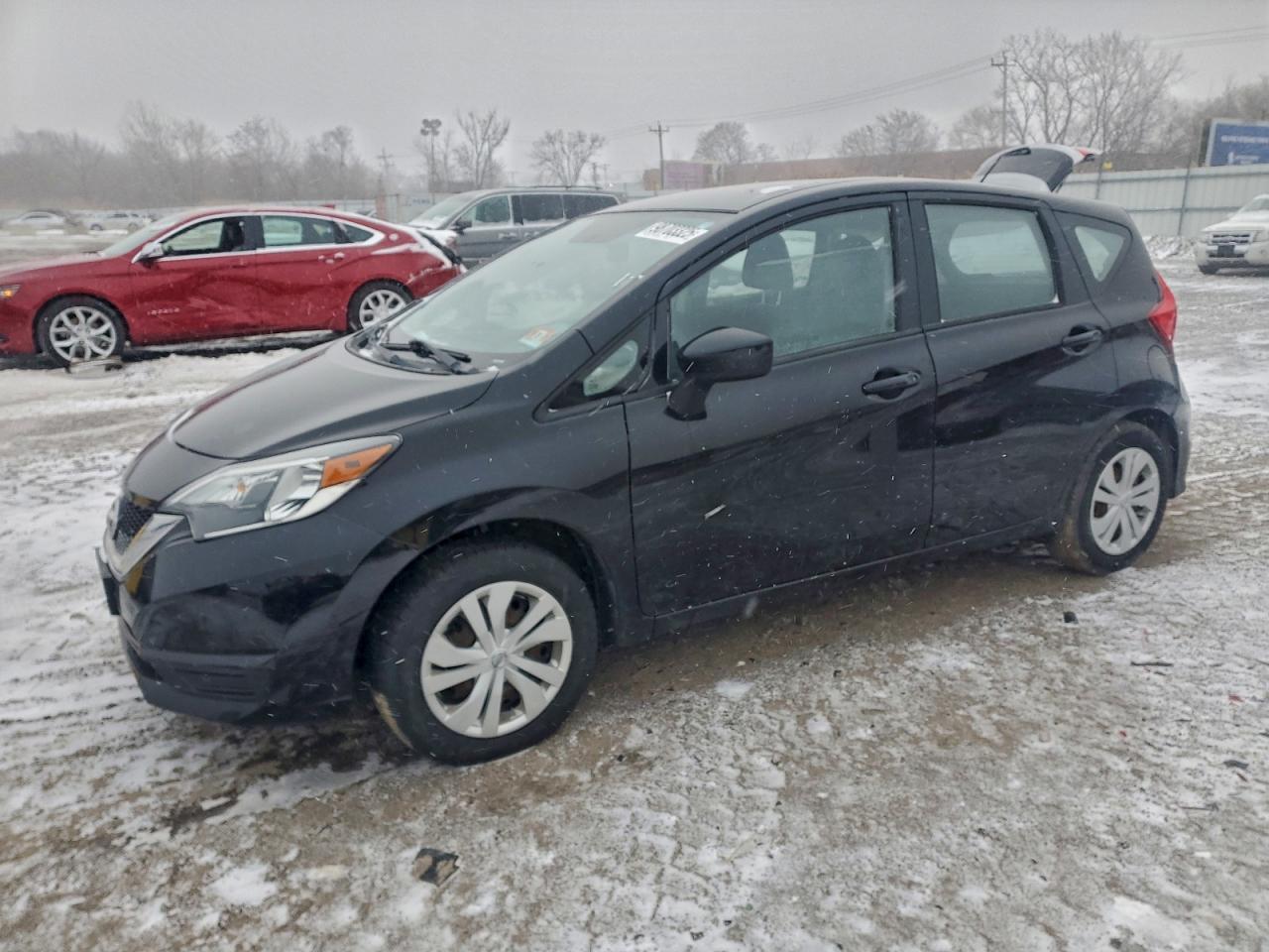 2017 NISSAN Versa Note