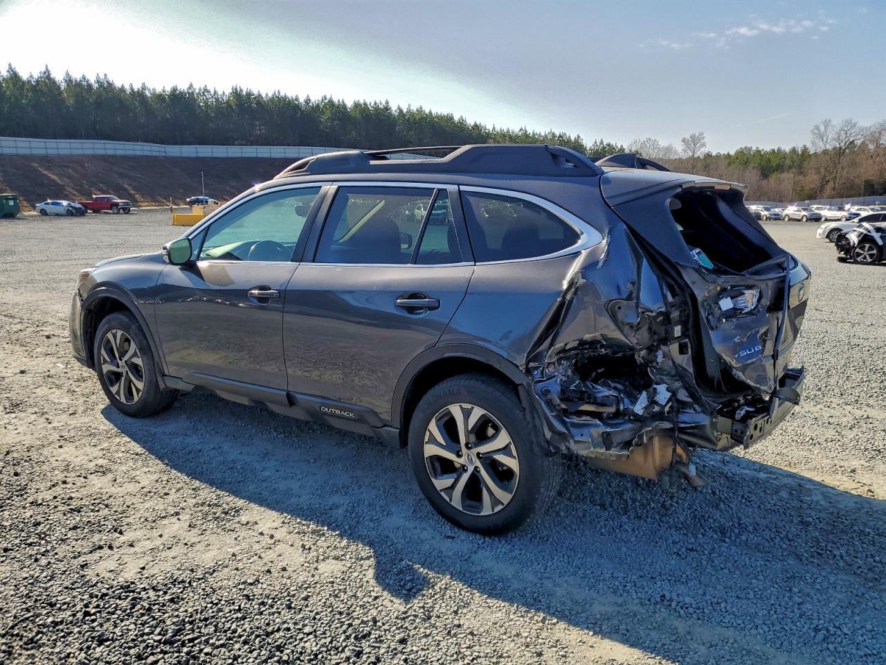 2022 SUBARU Outback