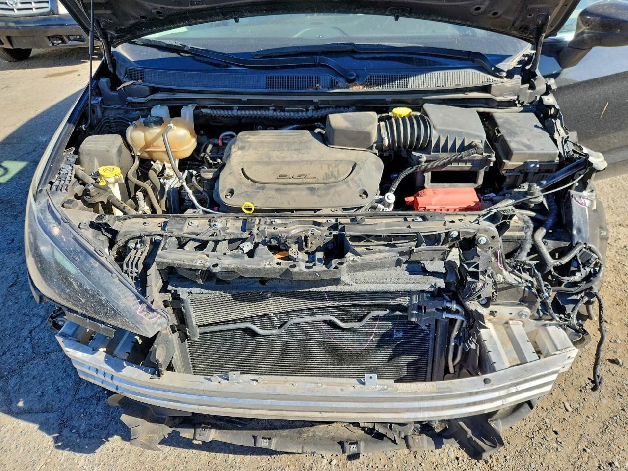 2021 CHRYSLER Voyager