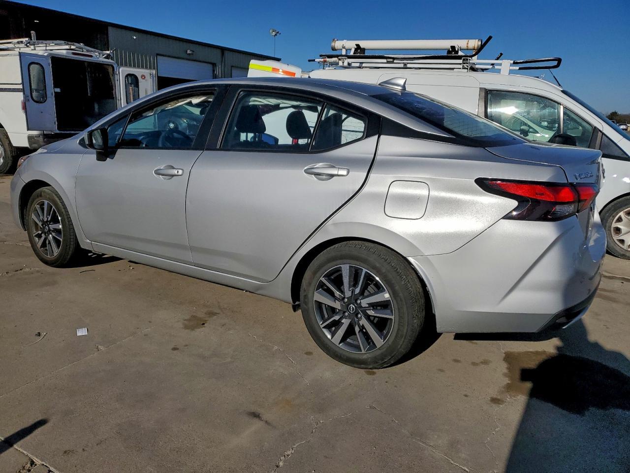 2025 NISSAN VERSA