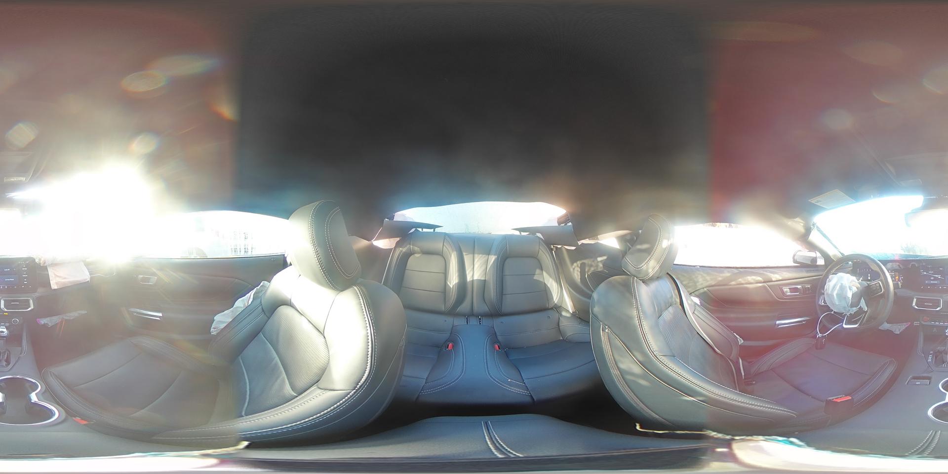 2025 FORD MUSTANG