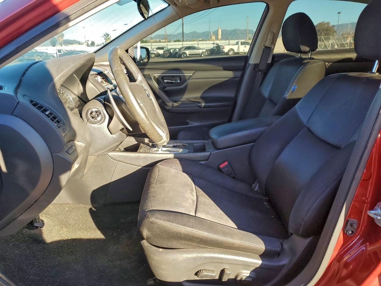 2016 NISSAN ALTIMA