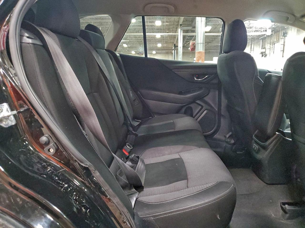 2021 SUBARU Outback
