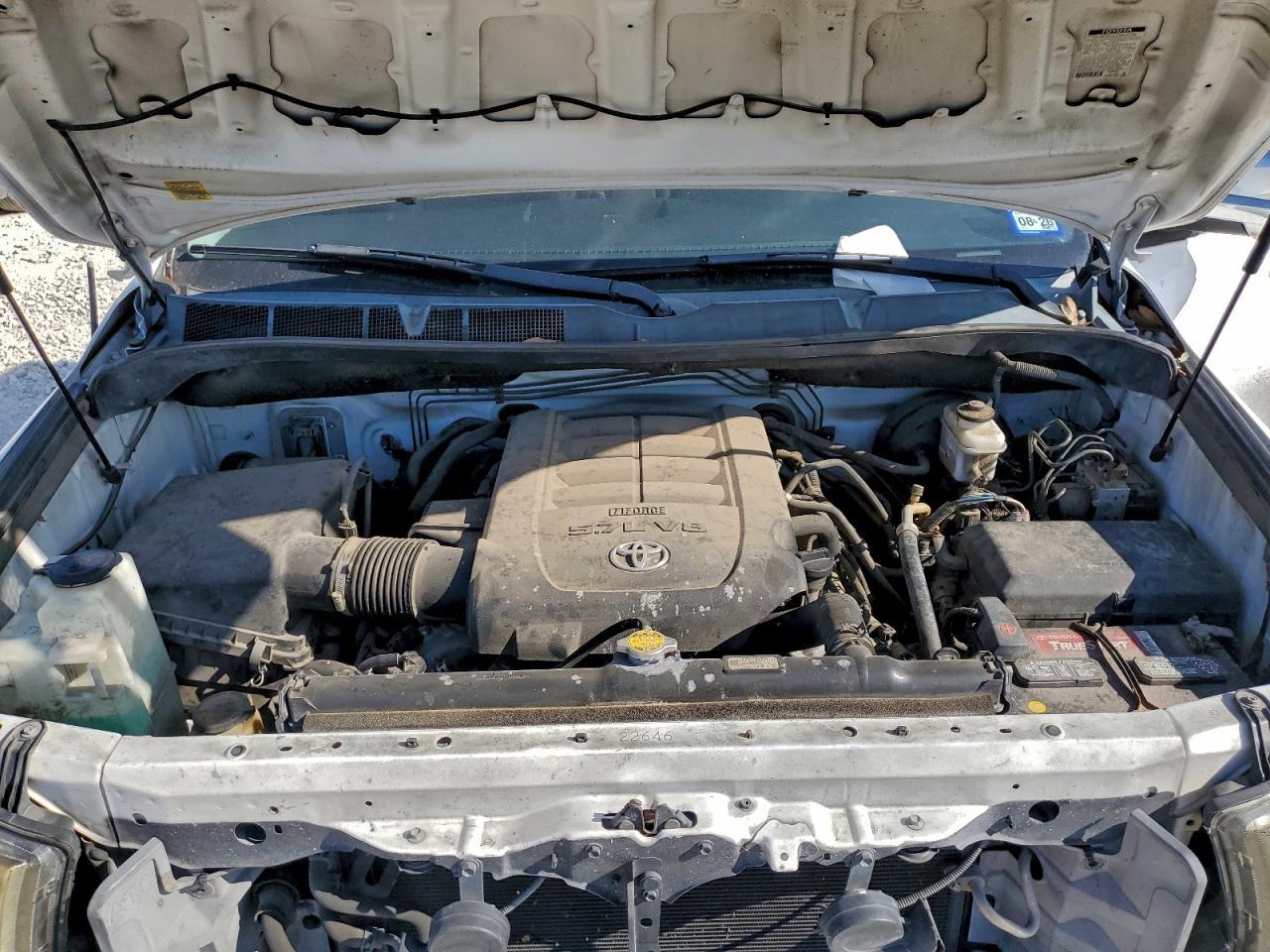 2012 TOYOTA TUNDRA