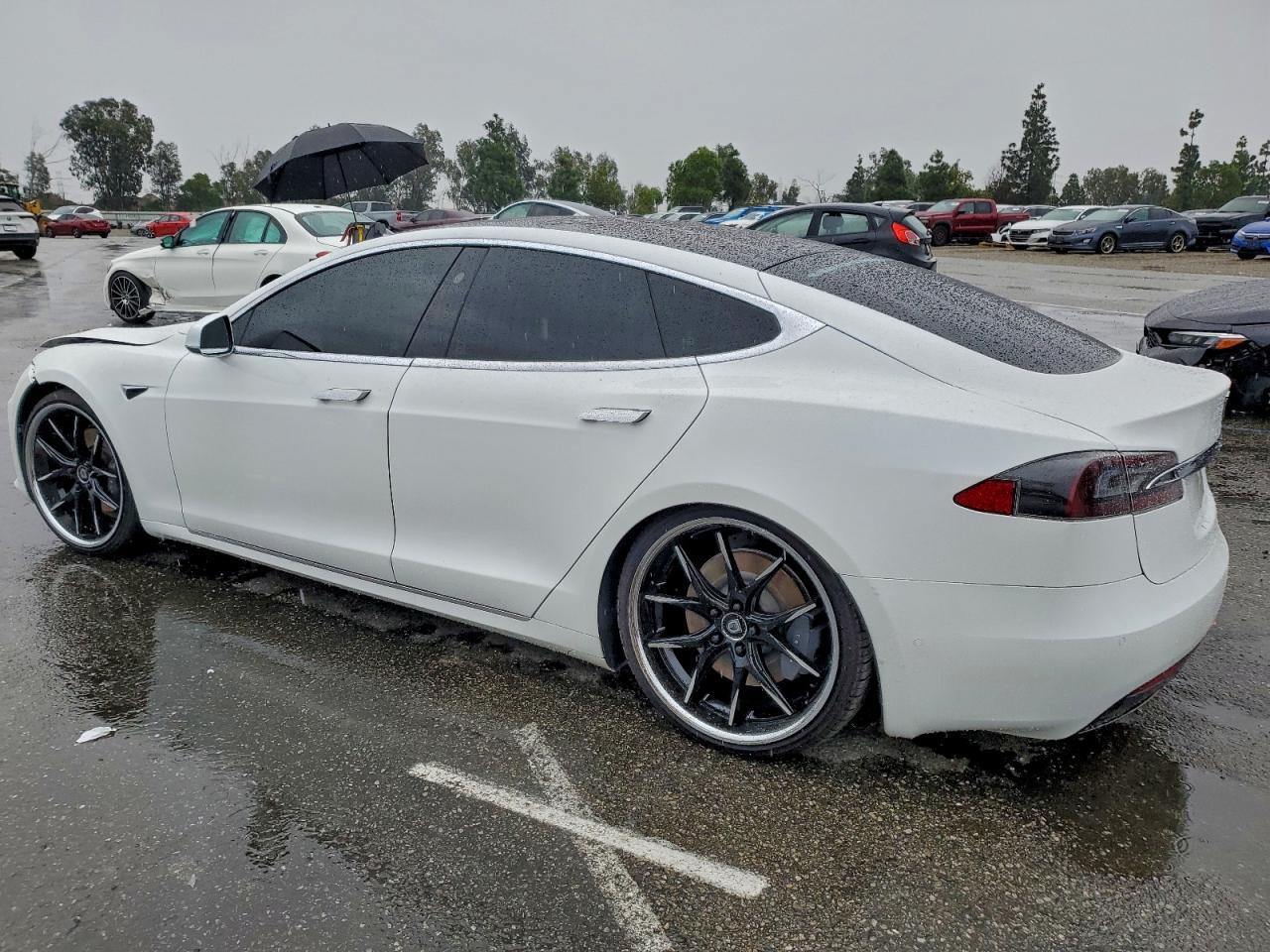 2021 TESLA MODEL S