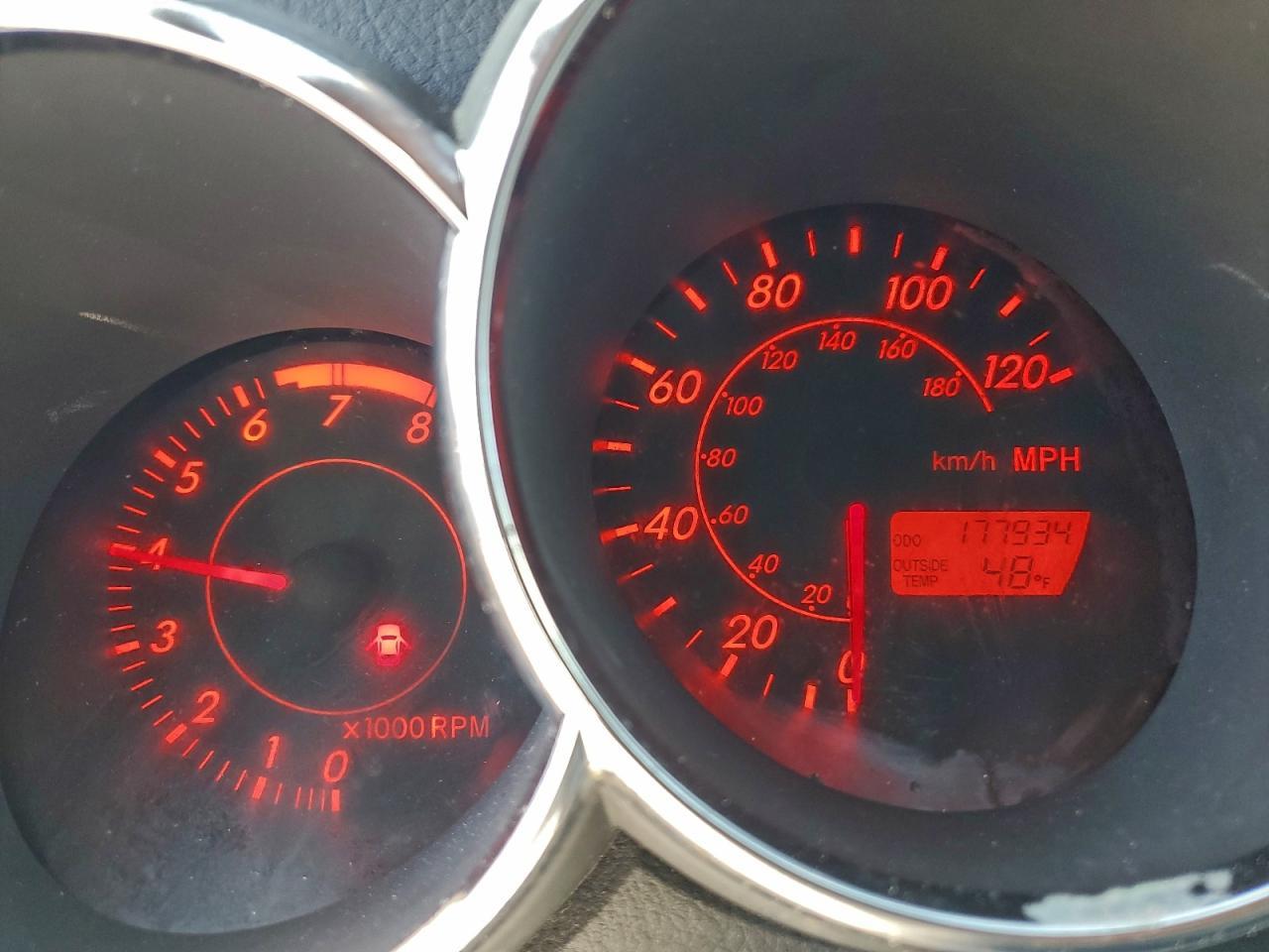2003 PONTIAC VIBE