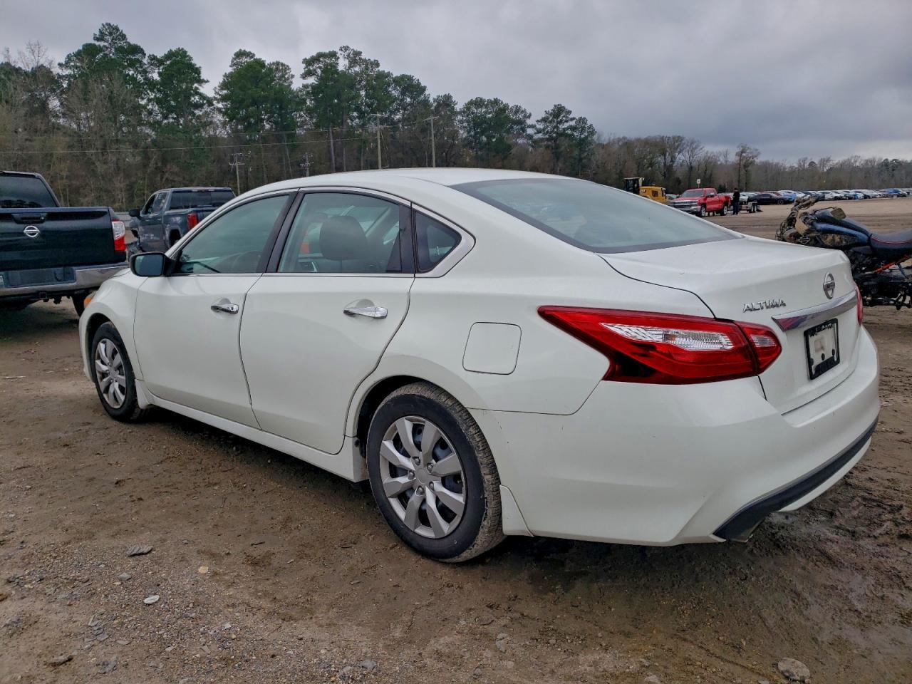 2017 NISSAN ALTIMA