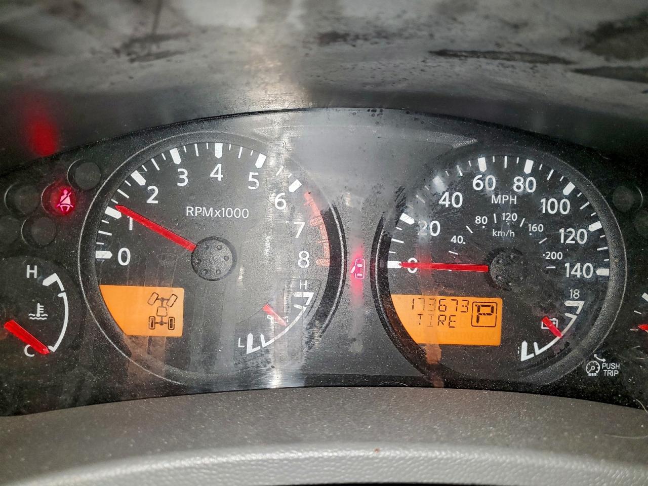 2015 NISSAN Frontier