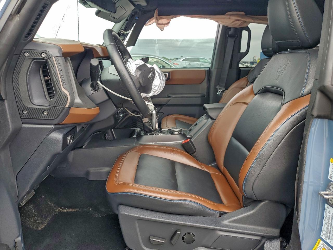 2024 FORD Bronco