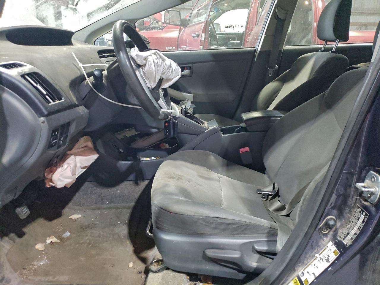2011 TOYOTA PRIUS