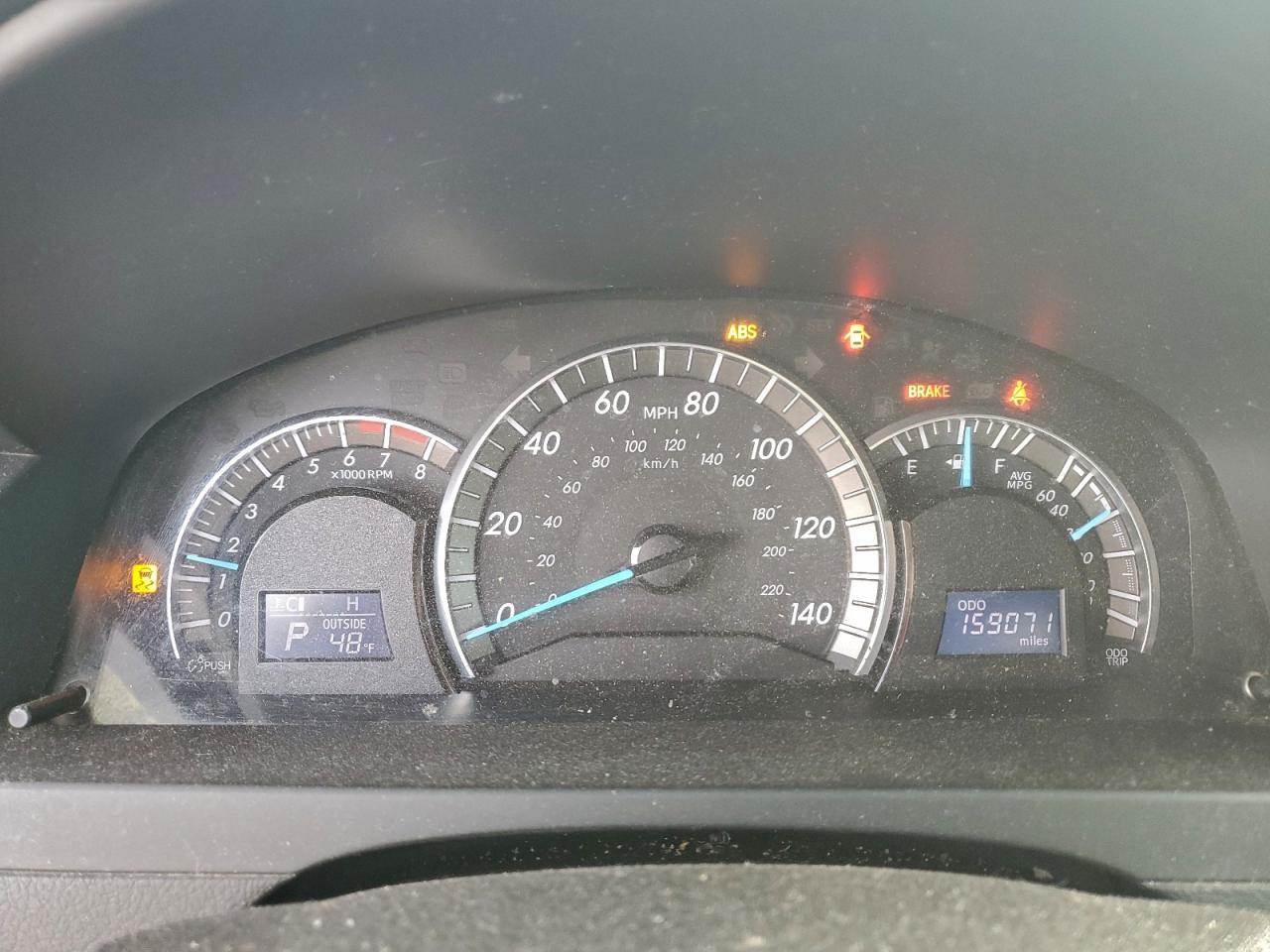 2014 TOYOTA CAMRY