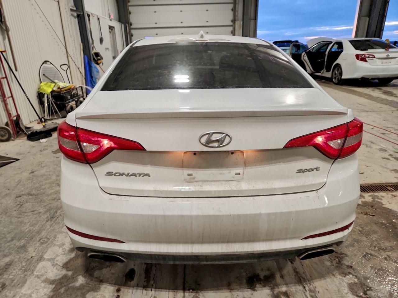 2016 HYUNDAI SONATA