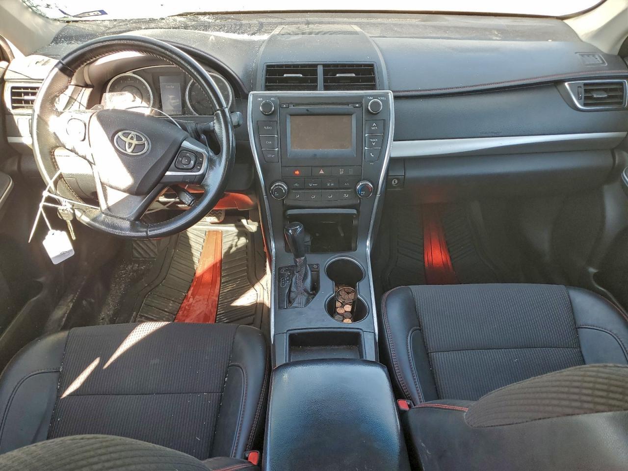 2017 TOYOTA CAMRY
