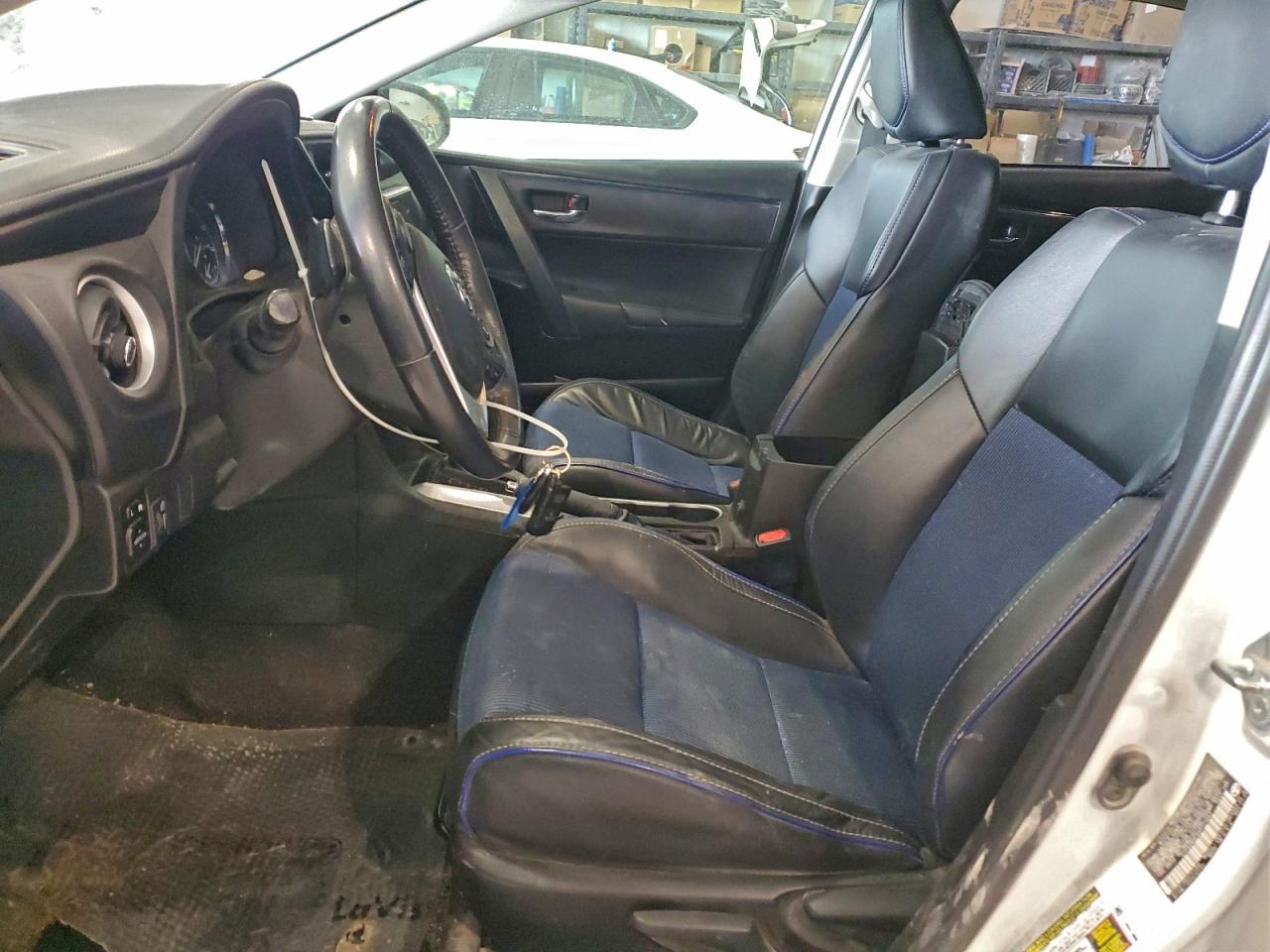2017 TOYOTA COROLLA