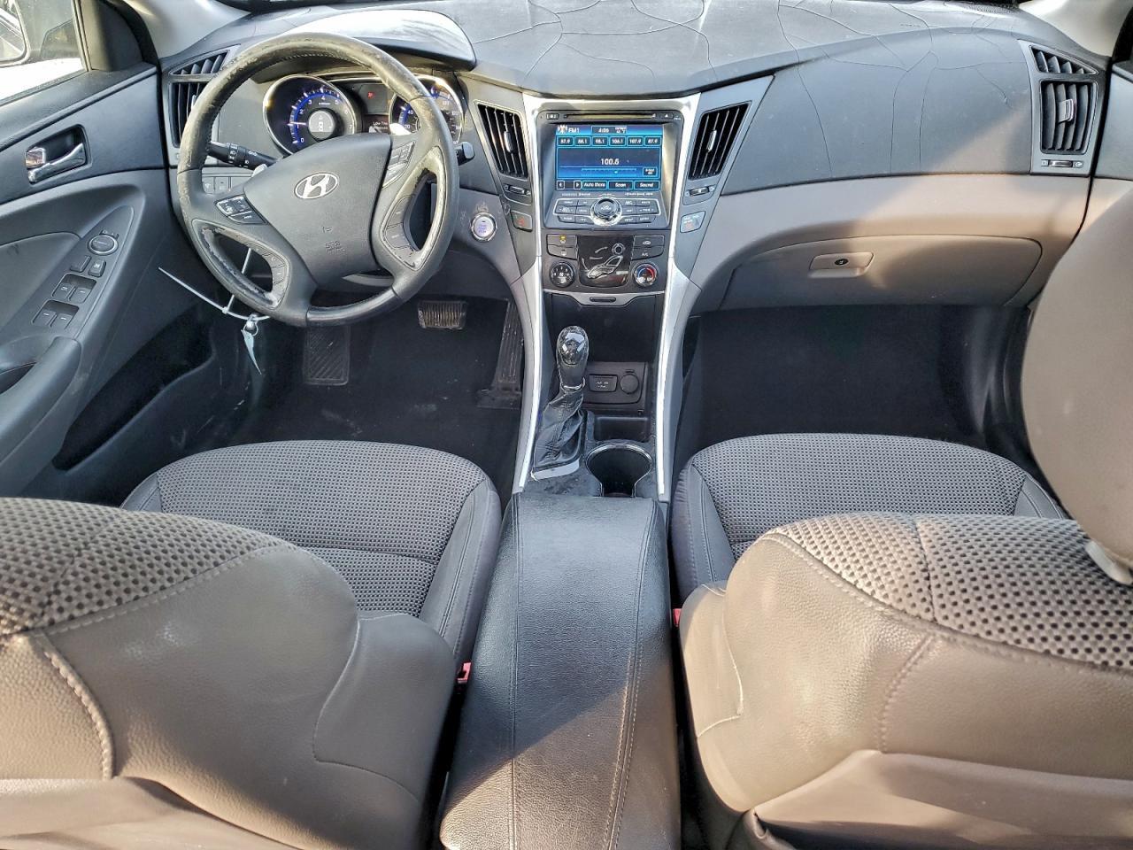 2012 HYUNDAI SONATA