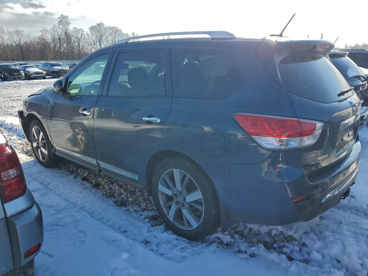 2015 NISSAN PATHFINDER
