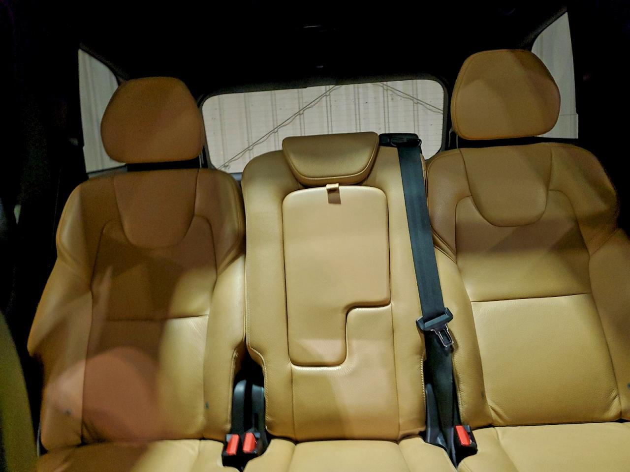 2018 VOLVO XC90