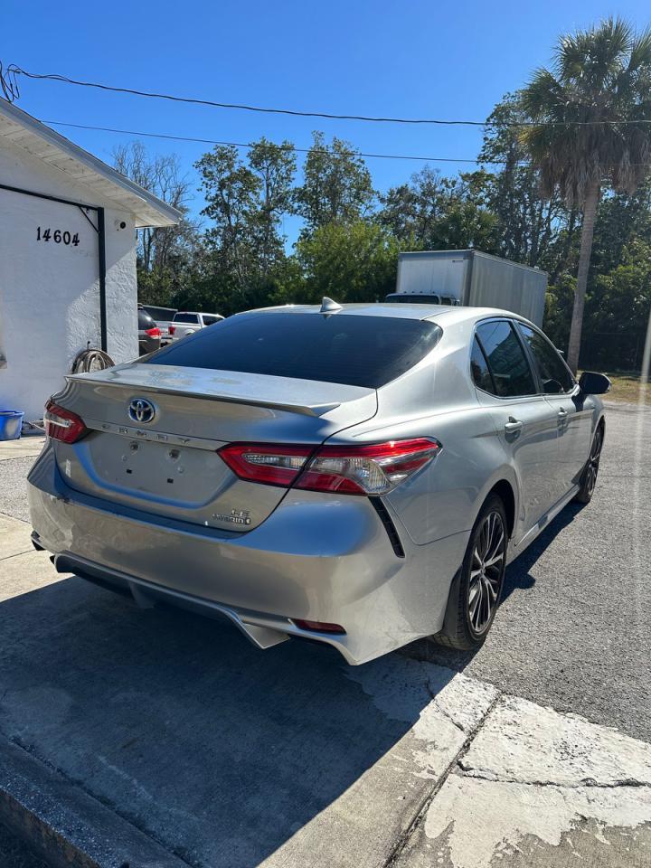 2019 TOYOTA CAMRY