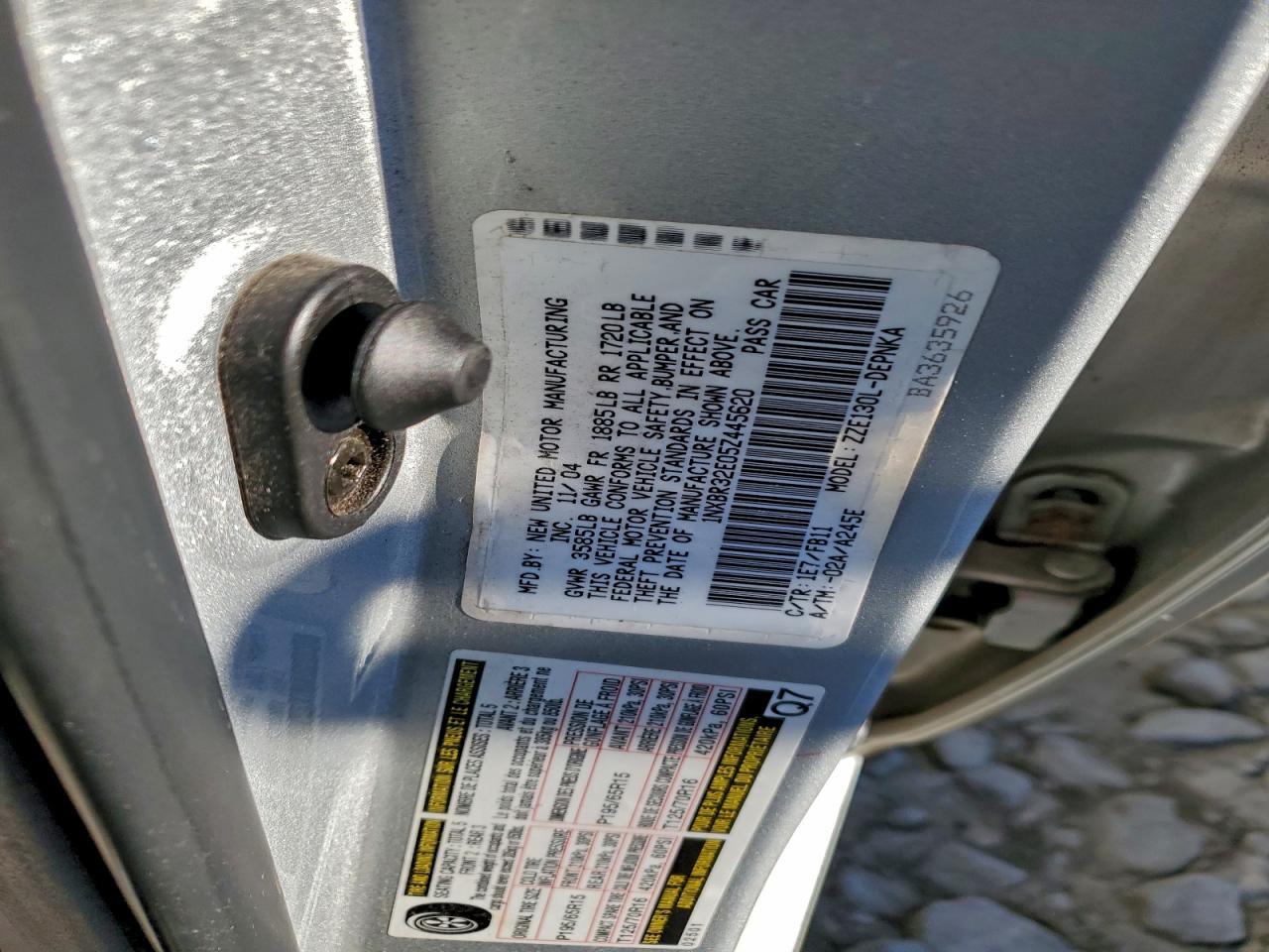 2005 TOYOTA COROLLA