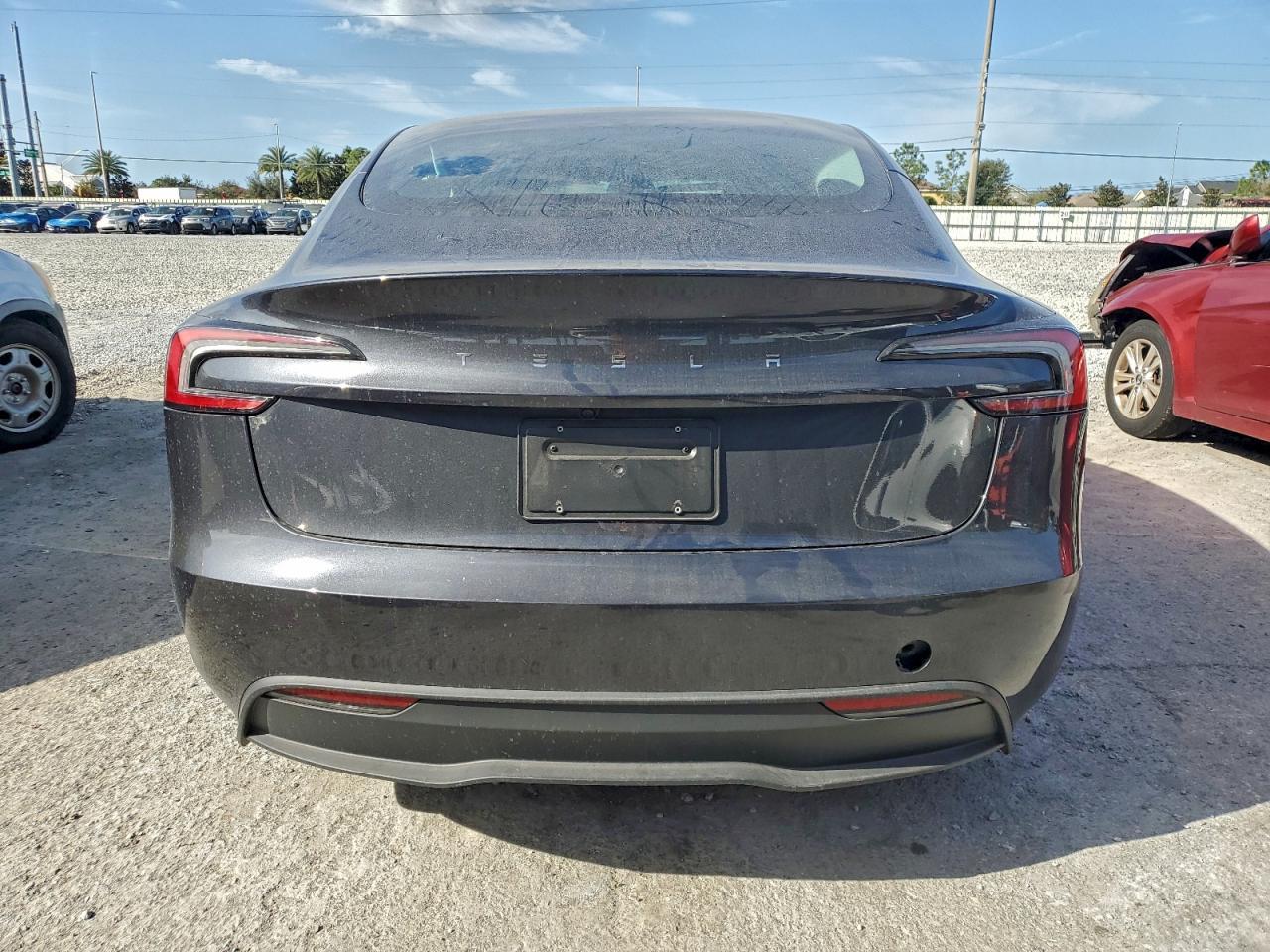 2025 TESLA MODEL 3