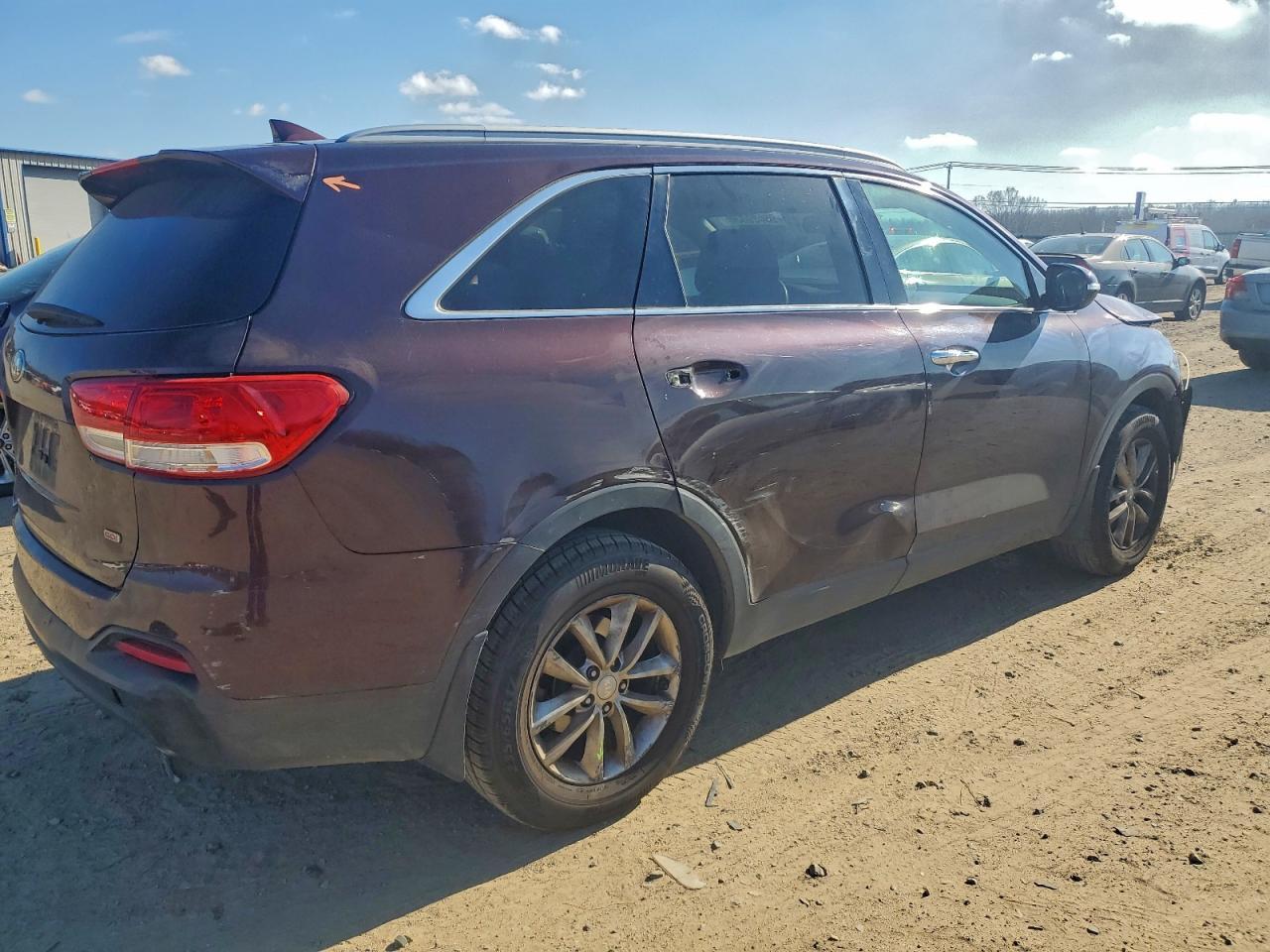 2016 KIA SORENTO