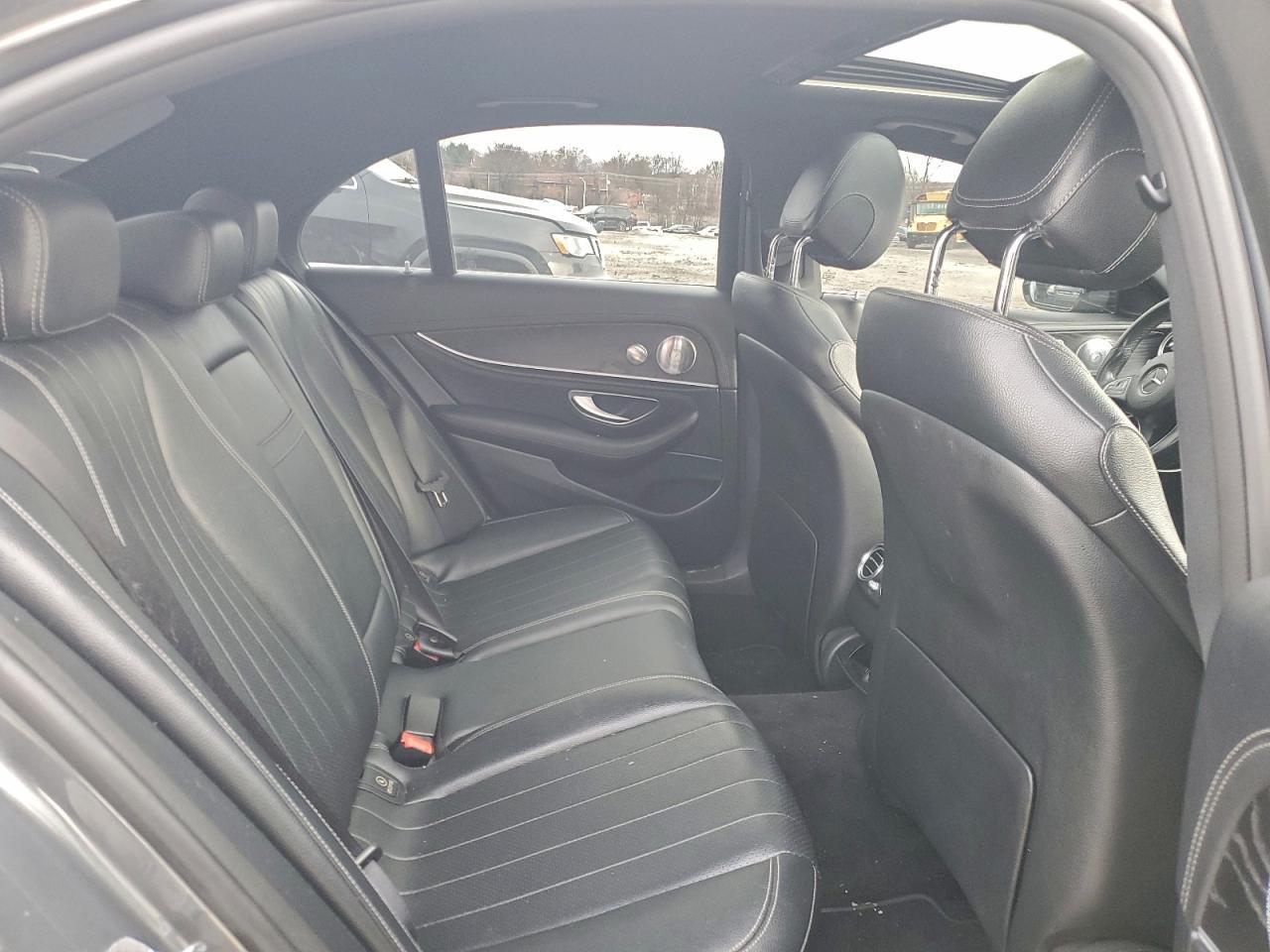 2017 MERCEDES-BENZ E-Class