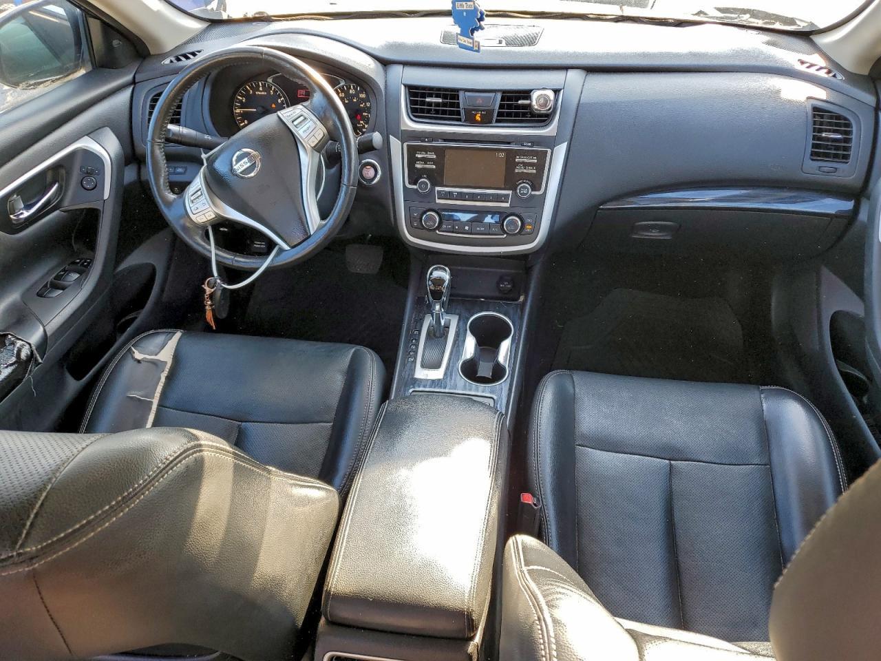 2017 NISSAN ALTIMA
