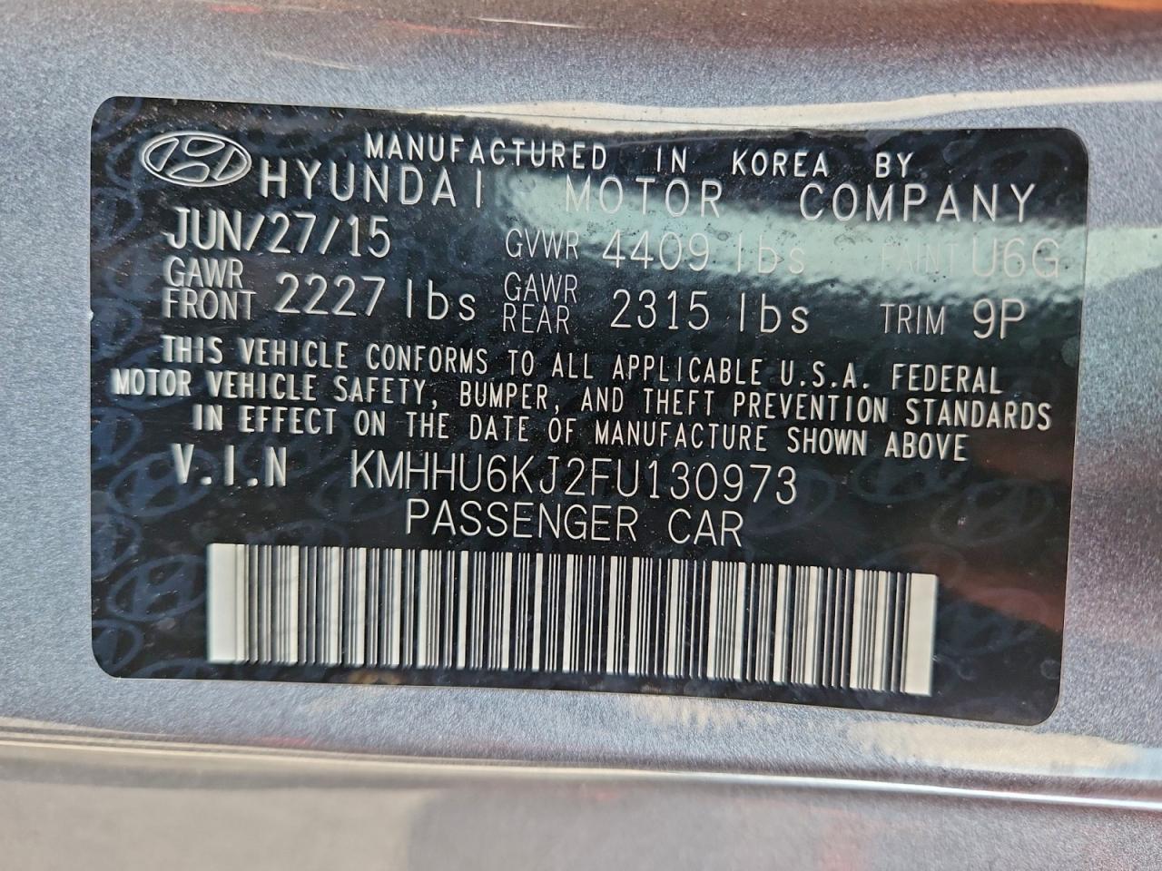 2015 HYUNDAI GENESIS