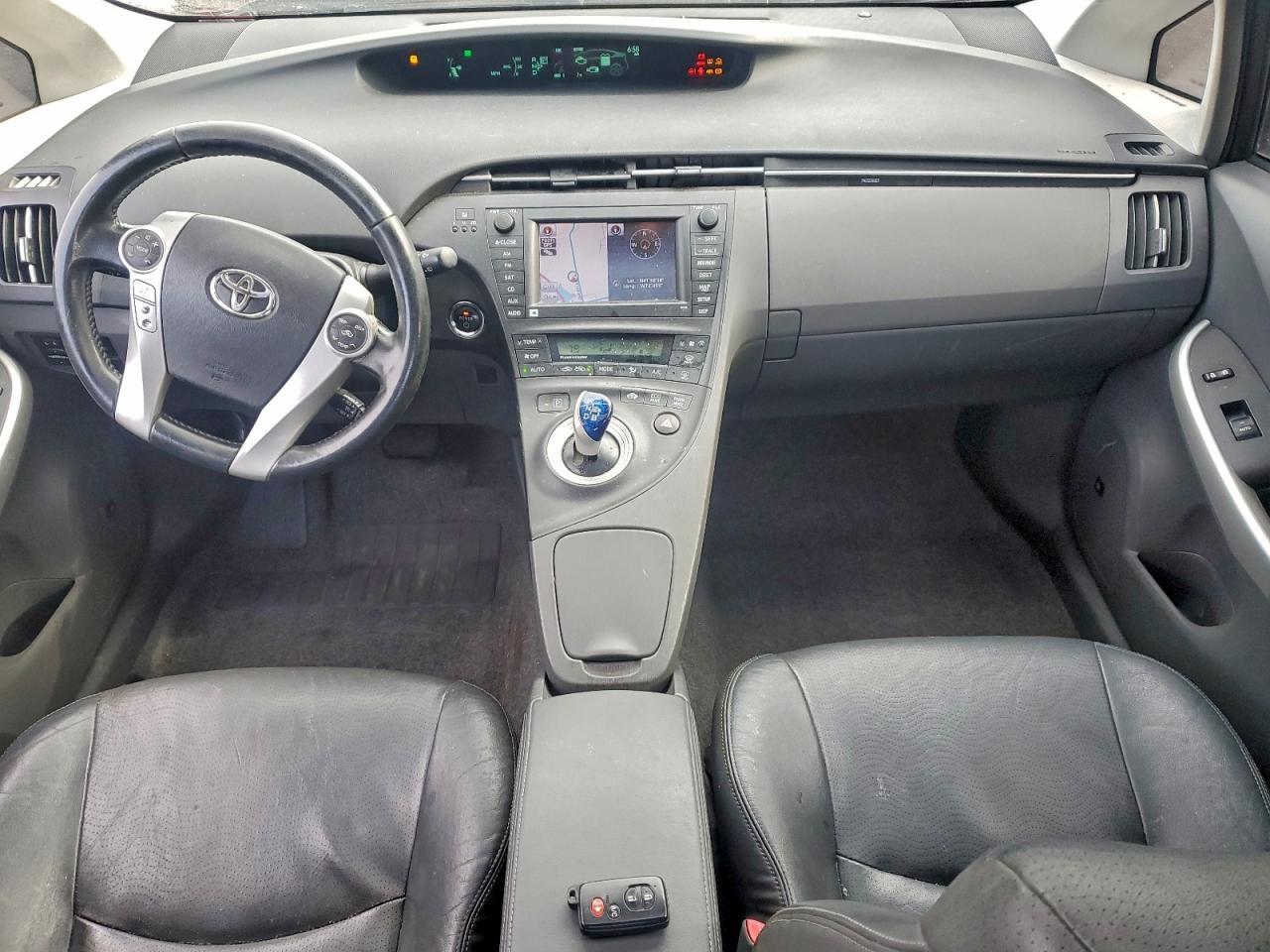 2010 TOYOTA PRIUS