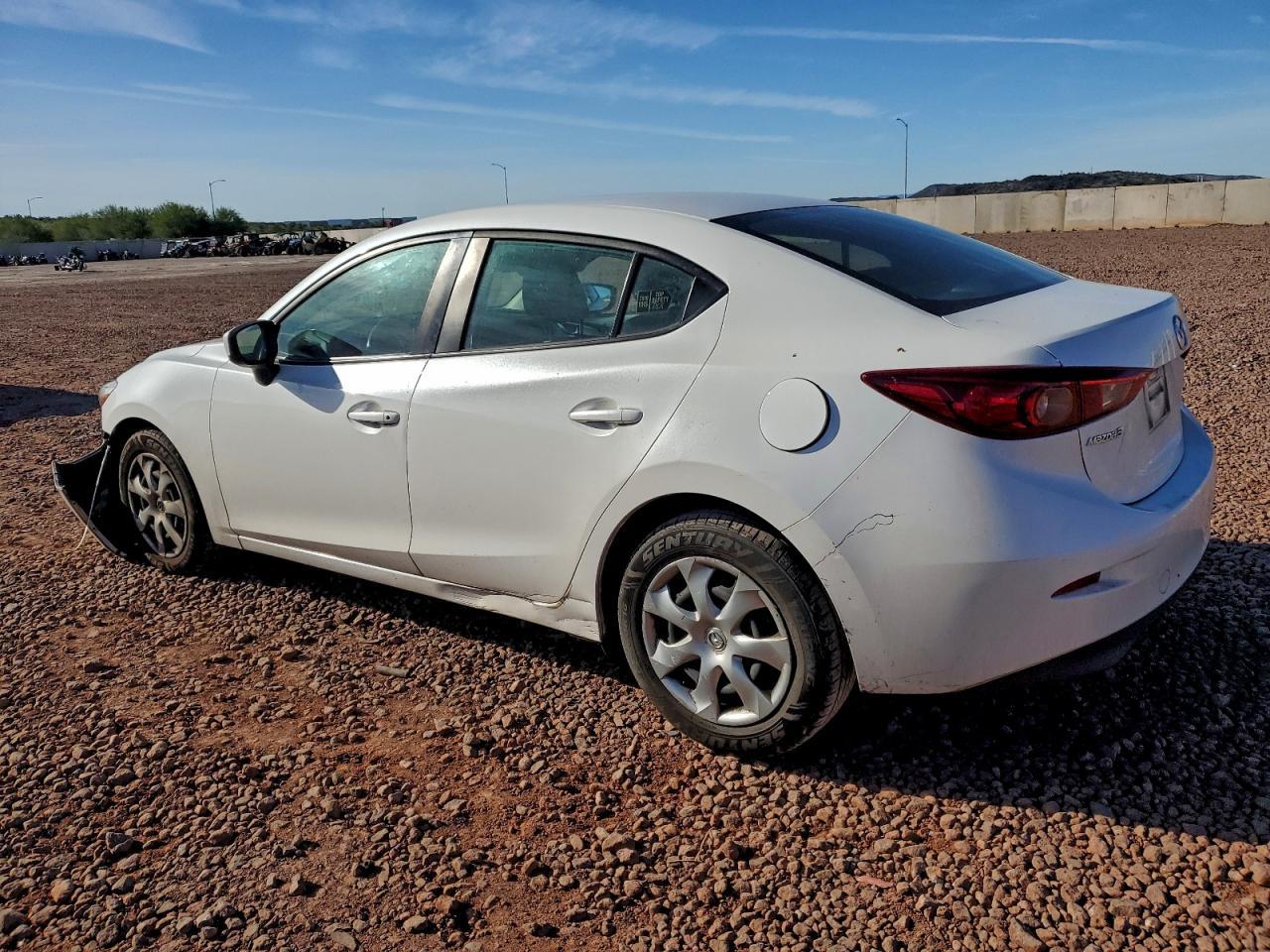 2018 MAZDA 3