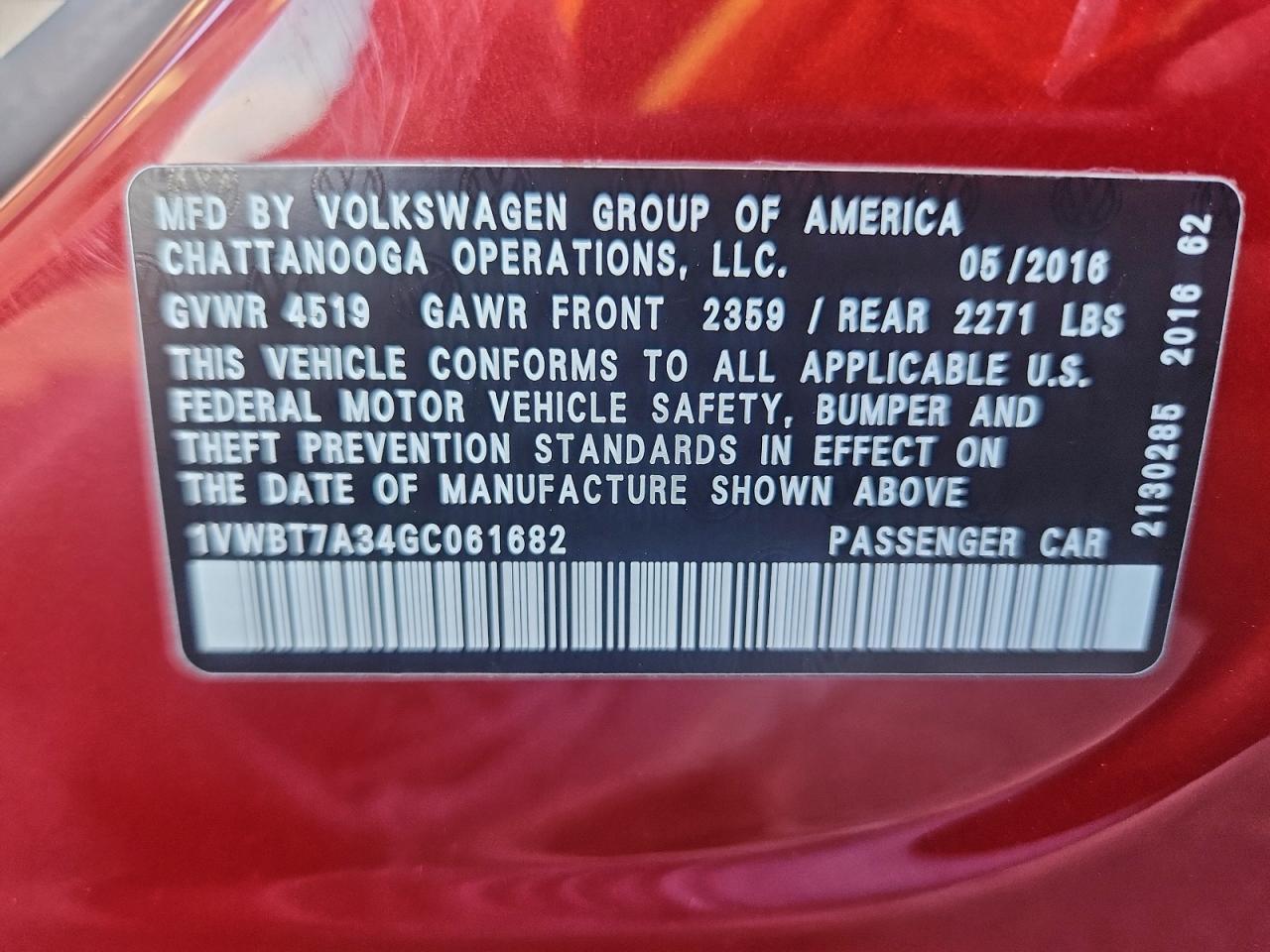 2016 VOLKSWAGEN Passat