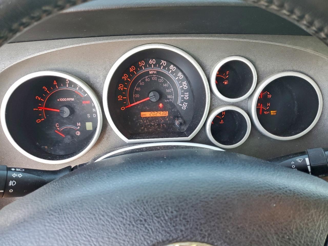 2010 TOYOTA Sequoia