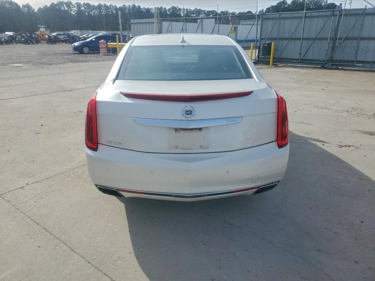 2014 CADILLAC XTS