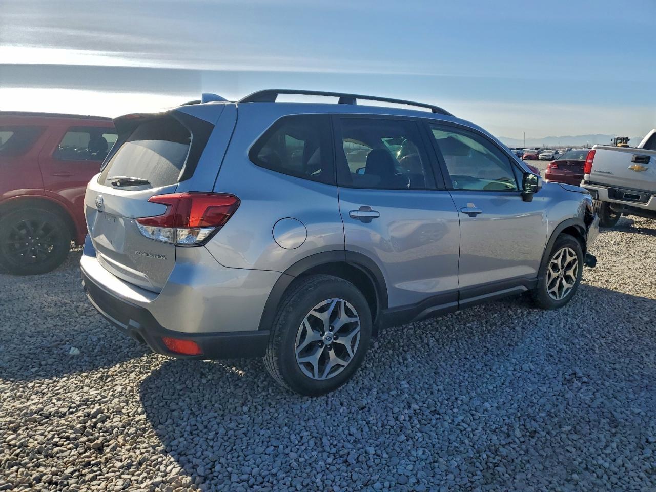 2021 SUBARU FORESTER