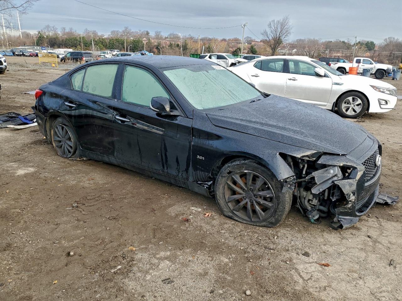 2017 INFINITI Q50