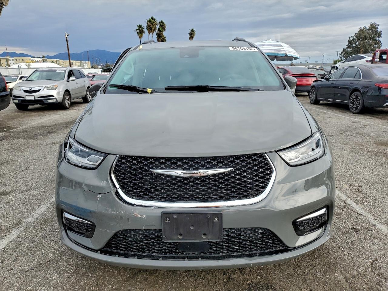 2022 CHRYSLER Pacifica