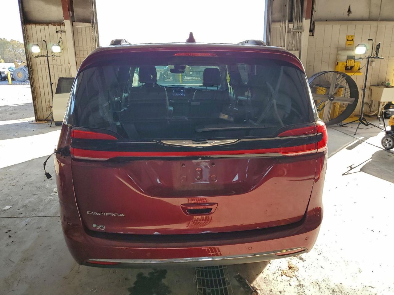 2021 CHRYSLER Pacifica