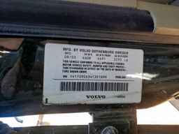 2004 VOLVO S80