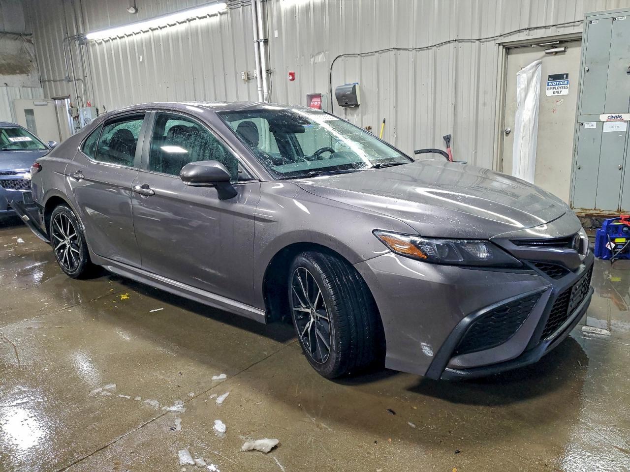 2022 TOYOTA CAMRY