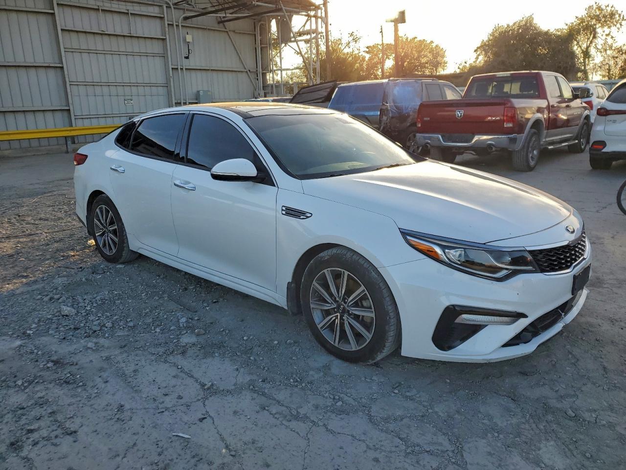 2019 KIA OPTIMA