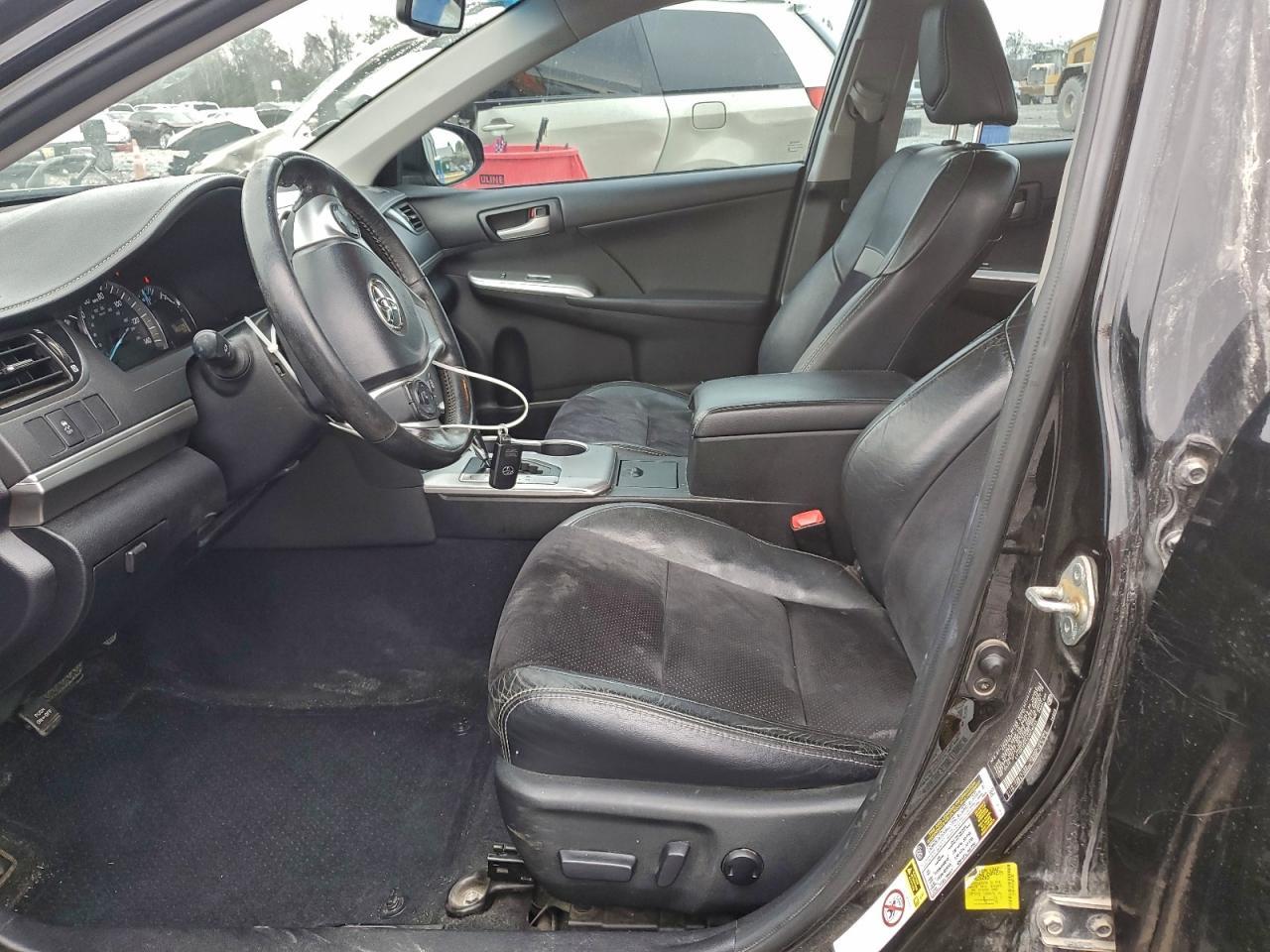 2012 TOYOTA CAMRY